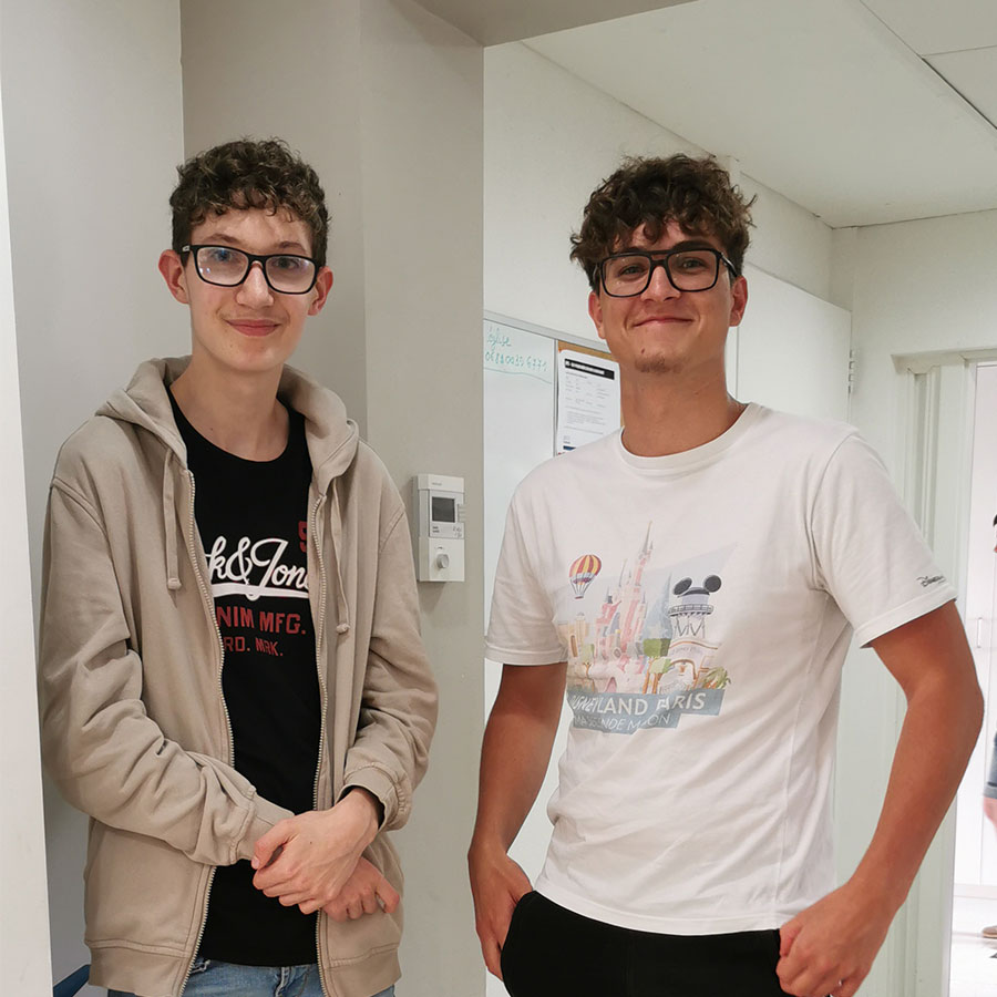 j1 Extreme Sports Bike